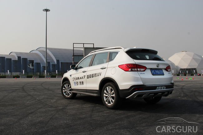 Стали известны подробности о последних автомобильных новинках из Китая
