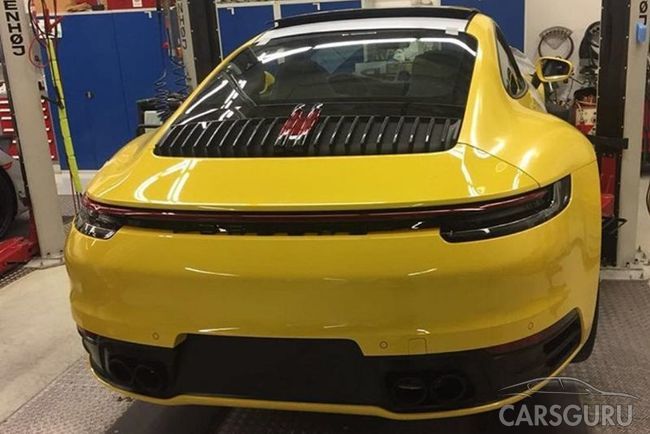 Новый Porsche 911 случайно появился в Сети